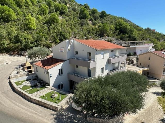קלק Apartments Palinic מראה חיצוני תמונה